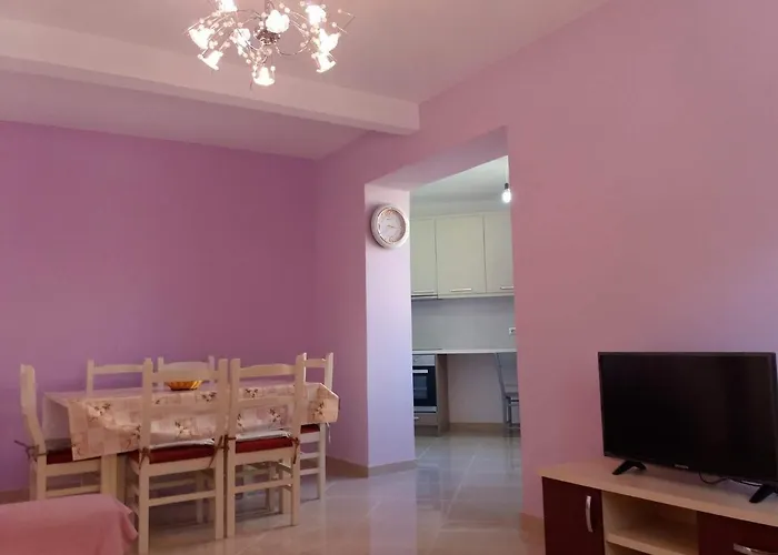 Alexandra Apartament